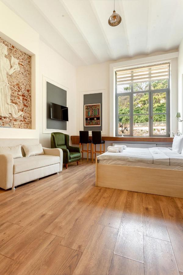 Cezayir Rooms Istanbul Exterior photo